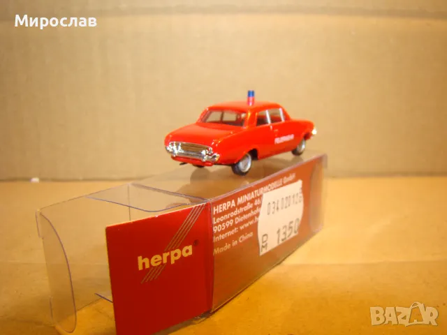 HERPA H0 1/87 ПОЖАРНА FORD TAUNUS МОДЕЛ ИГРАЧКА КОЛИЧКА, снимка 4 - Колекции - 48619610