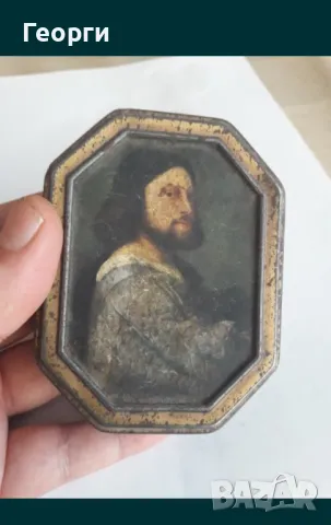 Стара кутийка за бонбони