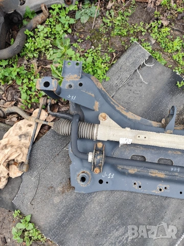 Преден мост Nissan Qashqai j11-2018- 1.2бензин-115кс, снимка 2 - Части - 53603867