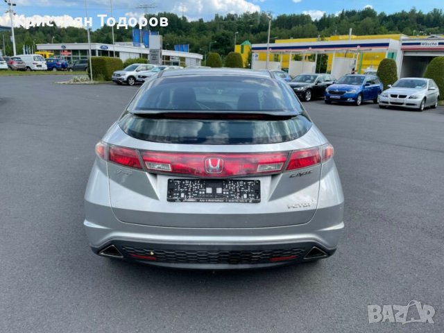 Хонда сивик на части, снимка 2 - Части - 33986930