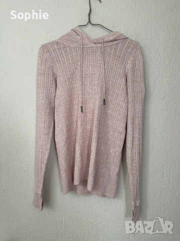 Дамски пуловер с качулка Kangoroos, снимка 4 - Блузи с дълъг ръкав и пуловери - 53796896