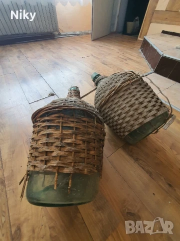 Стъклени дамаджани по 10 литра , снимка 2 - Бидони, бурета и бъчви - 50840758