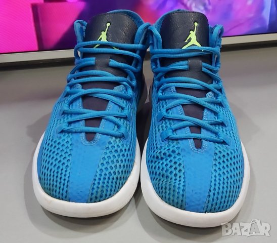 AIR Jordan Reveal 44 номер , снимка 7 - Маратонки - 35768375