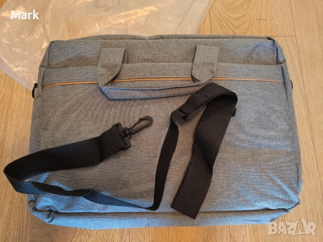 нова чанта за лаптоп 15'6, снимка 2 - Лаптоп аксесоари - 52256226