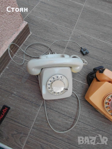 стари телефони с шайба , снимка 2 - Стационарни телефони и факсове - 53848676