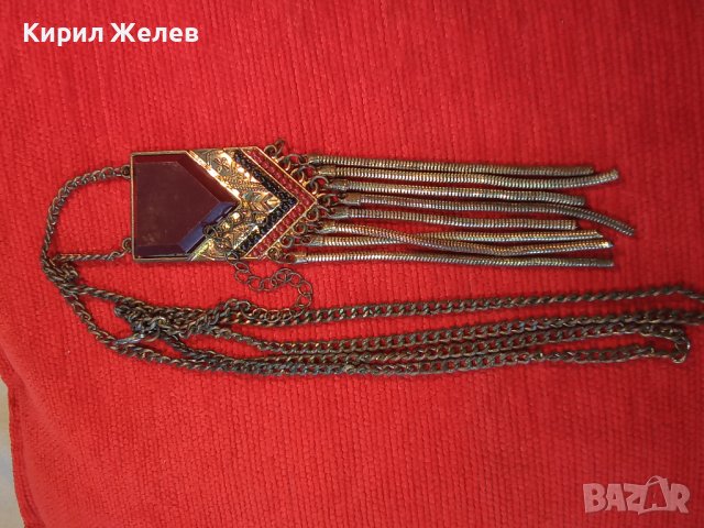 КРАСИВА ОРНАМЕНТИРАНА ПОЗЛАТЕНА ВИНТИДЖ АРТ ОГЪРЛИЦА КОЛИЕ с ЧЕРВЕН КАТАЛИН 26603, снимка 2 - Колиета, медальони, синджири - 41761894