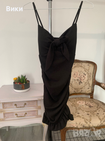 Черна рокля в размер XS, снимка 10 - Рокли - 44518637