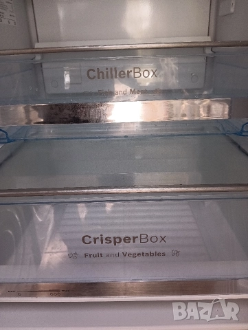 Комбиниран хладилник с фризер Бош Bosch A+++ с две години гаранция!, снимка 8 - Хладилници - 52809002