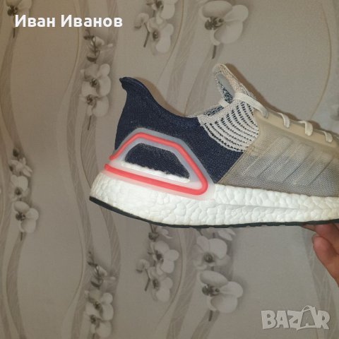 оригинални маратонки Adidas Ultraboost 19 номер 43-43 1/3, снимка 4 - Маратонки - 41398676