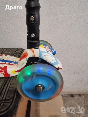 Детска тротинетка ( Scooter) , снимка 4 - Детски велосипеди, триколки и коли - 51148841