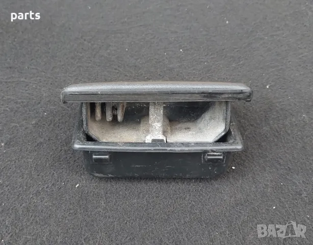 Пепелник Врата VW Голф 2 - Джета, снимка 3 - Части - 50051666