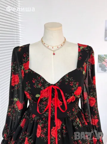 Удивително Красива Романтично Нежна Рокля с Червени Рози, снимка 5 - Рокли - 50410883