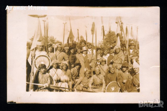 Снимка от август 1935г. на участниците в заснемането на филма "Михаил Строгов"