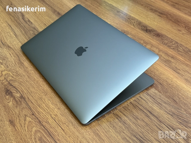 15.4' Core i7 Apple MacBook Pro Mid 2017 TouchBar 16GB RAM/256GB SSD/Radeon Pro 555/Бат 6ч, снимка 11 - Лаптопи за работа - 52606028
