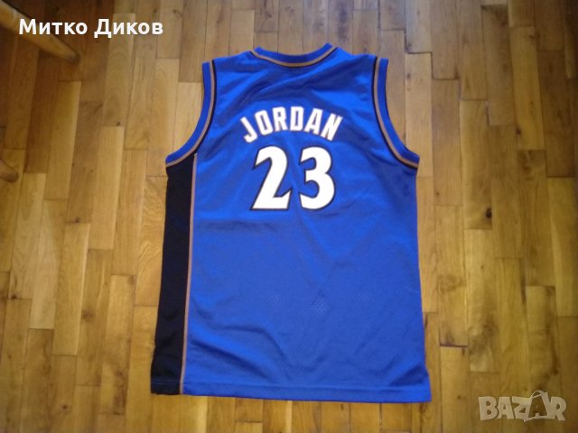 Майкъл Джордан баскетболна тениска Найк №23 Вашингтон Визардс винтидж размер С, снимка 5 - Баскетбол - 33831975