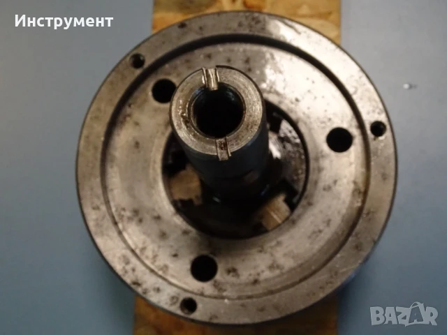 Тричелюстен клинозатегателен патронник 7102-4004 USSR Ф160, снимка 5 - Резервни части за машини - 50827750