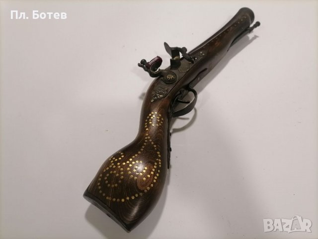 Стар кремъчен пистолет , снимка 3 - Антикварни и старинни предмети - 39965335