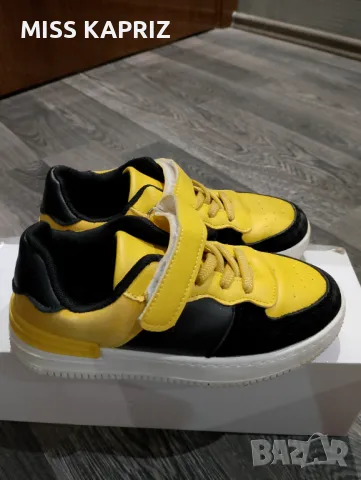 Кецове за момче 29н , снимка 2 - Детски маратонки - 47376192