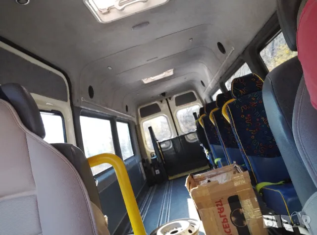 микробус под наем с шофьор 6+1 места обявата е за град Смолян, снимка 1