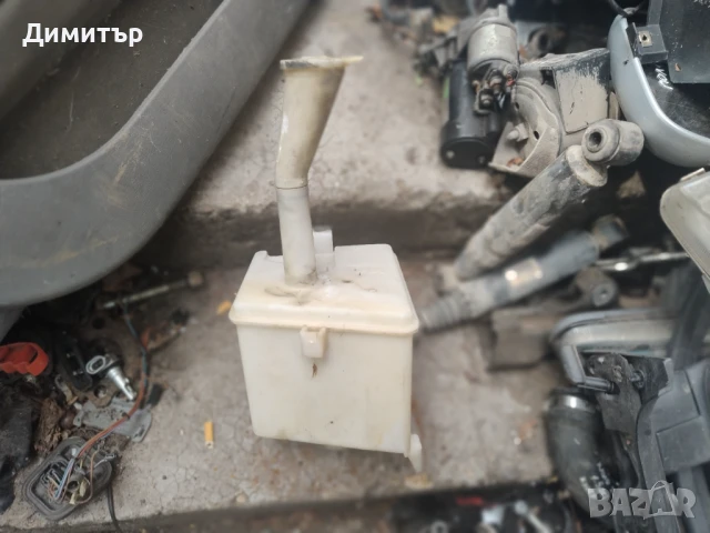 Казанче Чистачки За Нисан Примера 1991г / Nisan Primera 1991y