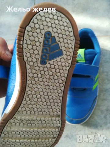 Адидас, детски, снимка 2 - Детски маратонки - 47764856