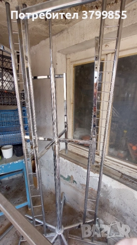 Етажерка-олекотена стомана, висока