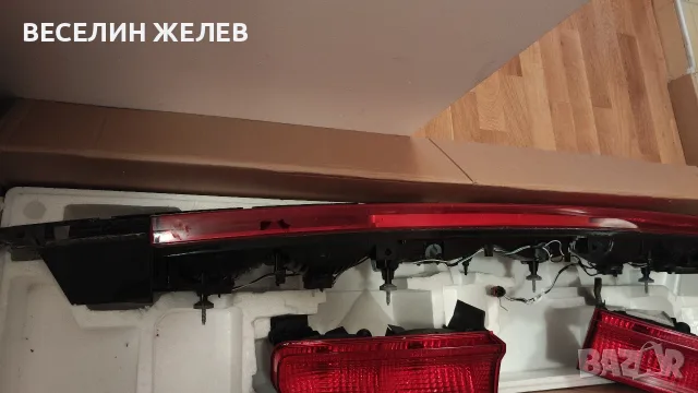 Оригинален пълен комплект задни светлини за Dodge Challenger (2015-2023) – 2016 г., снимка 6 - Части - 56062166