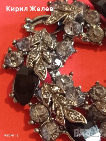 Брошка във формата на венец с кристали МАРКАЗИТ,ОНИКС 52254, снимка 3 - Други - 52573555