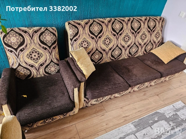 Разтегателен диван,  2 фотьойла и 2 табуретки 