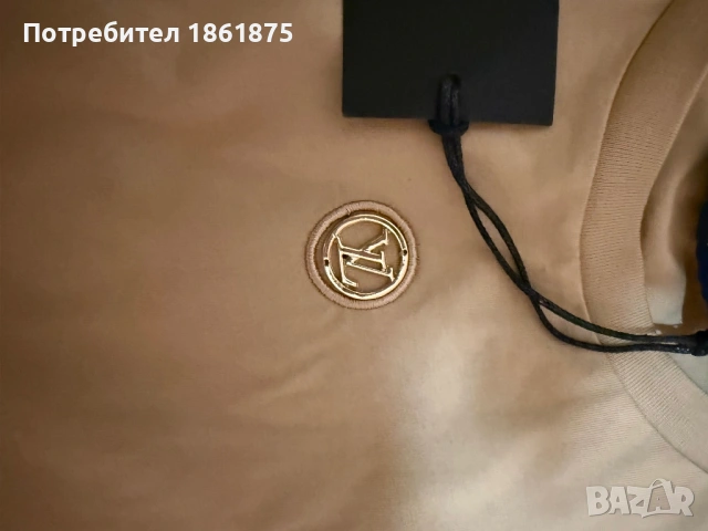 Чисто нова дамска тениска LV, снимка 6 - Тениски - 53216087