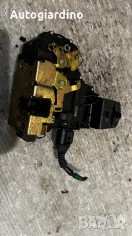 Брава за врата на VW - 3B1837015A / 117674-100, снимка 2 - Части - 53144103