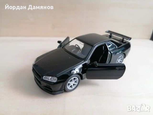 Нисан Скайлайн ГТ-Р (Р34) в мащаб 1:34 , снимка 5 - Колекции - 53281198