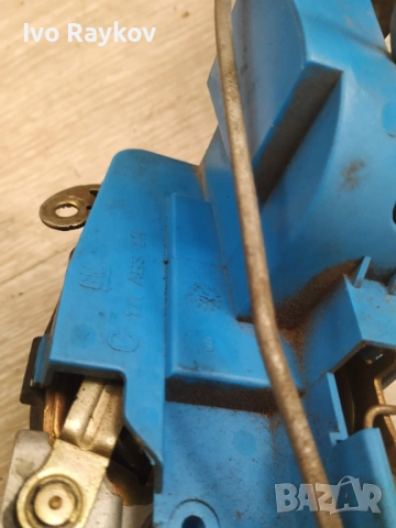 Брава ,предна лява врата SAAB 9-3 , MK 1 , 805328 , снимка 2 - Части - 52164547