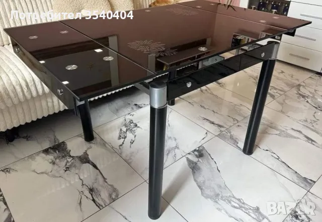 Продавам маса разтегателна 