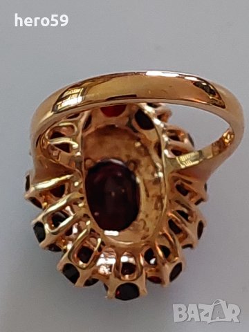 Дамски златен пръстен с гранати-18 карата злато(чехски гранати), снимка 7 - Пръстени - 38897379