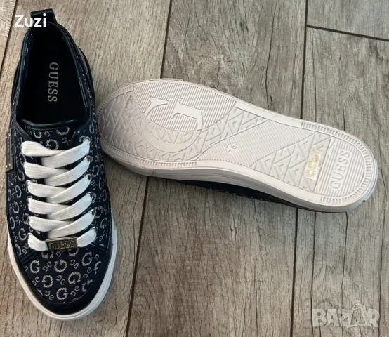 Guess оригинални нови сникърси, снимка 5 - Дамски ежедневни обувки - 48549635