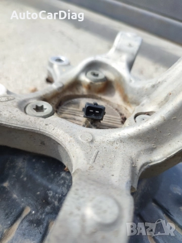 Шенкел Хюндай Кона / Кия заден ляв, снимка 5 - Части - 51923941