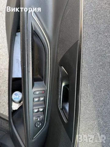 Продавам Peugeot 3008