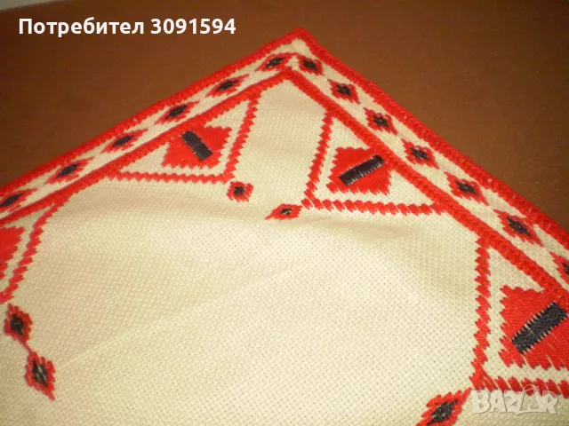 Винтидж ръчно бродирано памучно каре покривка червена бродерия, снимка 4 - Покривки за маси - 49447485