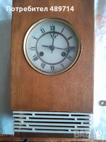 Стар стенен часовник