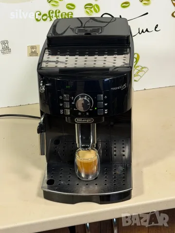 Кафемашина кафе автомат delonghi magnifica S с гаранция, снимка 3 - Кафемашини - 55935235