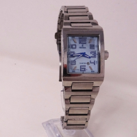 FESTINA Дамски кварцов часовник със седефен циферблат, снимка 1 - Дамски - 44793182