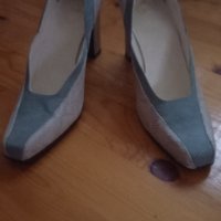 Страхотни обувки , снимка 2 - Дамски обувки на ток - 41041738