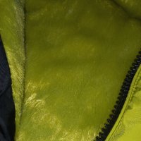 Зелено зимно яке с качулка за момиче на 11-13 г., снимка 3 - Детски якета и елеци - 39732729