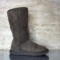 UGG Classic Tall 5815 Boots — номер 37.5, снимка 1 - Дамски ботуши - 35681930