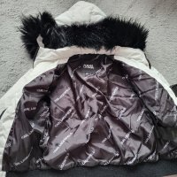 Зимно яке Karl Lagerfeld 140-146см, снимка 2 - Детски якета и елеци - 44804274