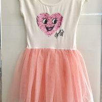Детска рокля размер 140, снимка 1 - Детски рокли и поли - 40933628