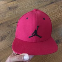 Nike Jordan Jumpman Snapback Cap In Red - страхотна мъжка шапка , снимка 5 - Шапки - 41846578