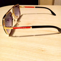 PRADA  оригинални очила, снимка 5 - Слънчеви и диоптрични очила - 44605362