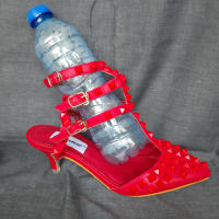 Нови Женски Офицялни Обувки Валентино № 37, снимка 5 - Дамски обувки на ток - 36517454